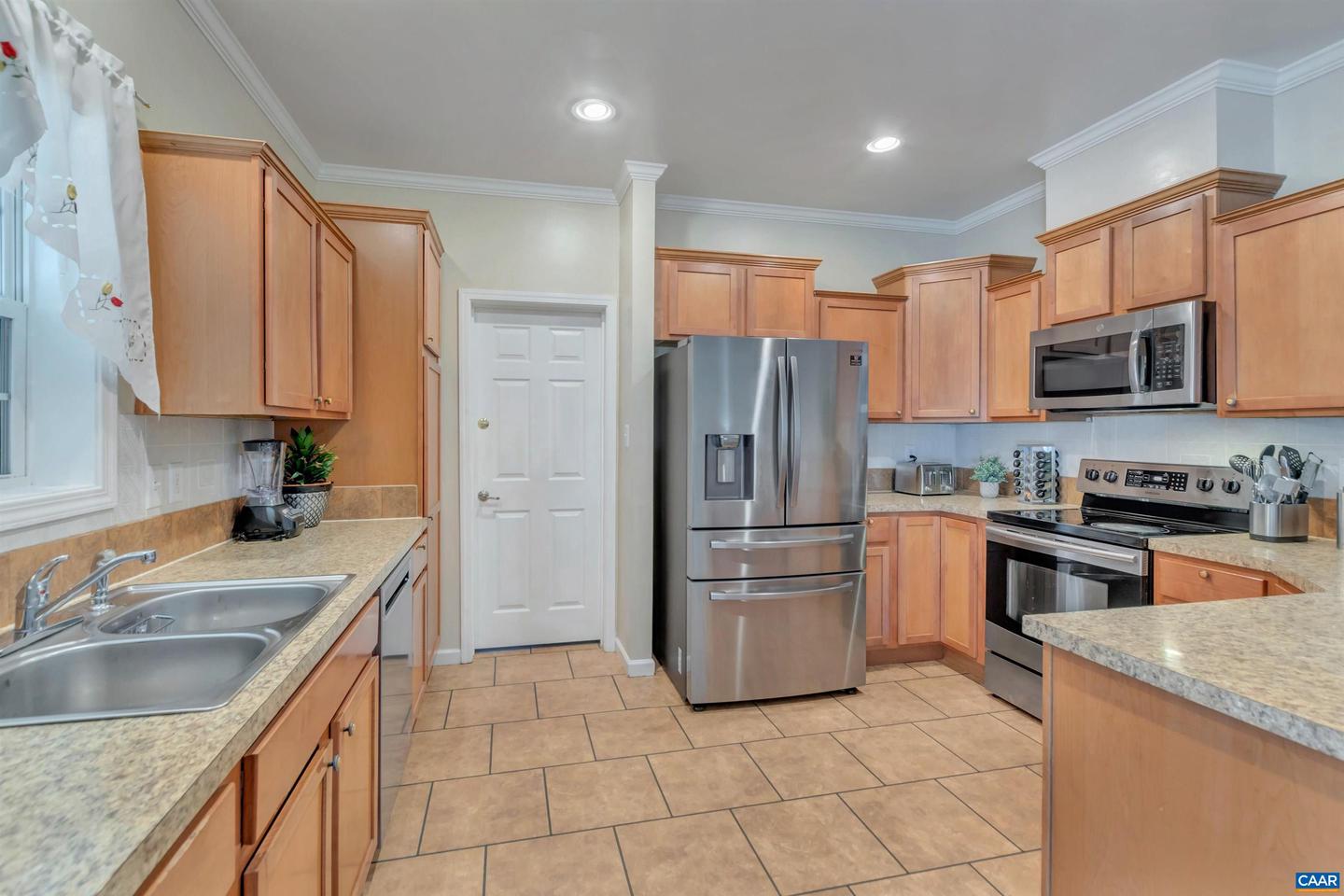1006 Long St Property Photo 19