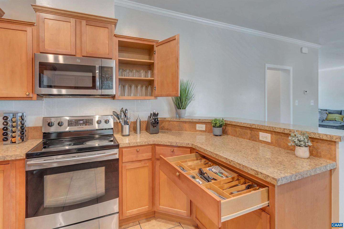 1006 Long St Property Photo 21