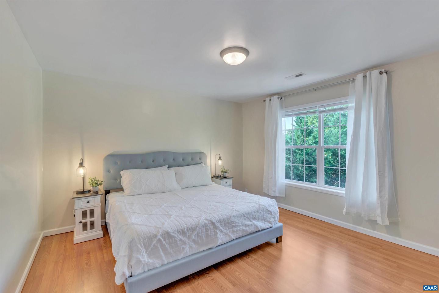 1006 Long St Property Photo 26
