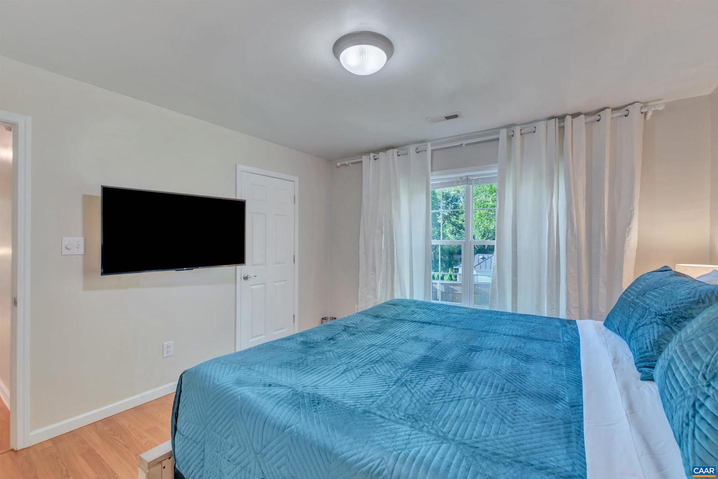 1006 Long St Property Photo 29