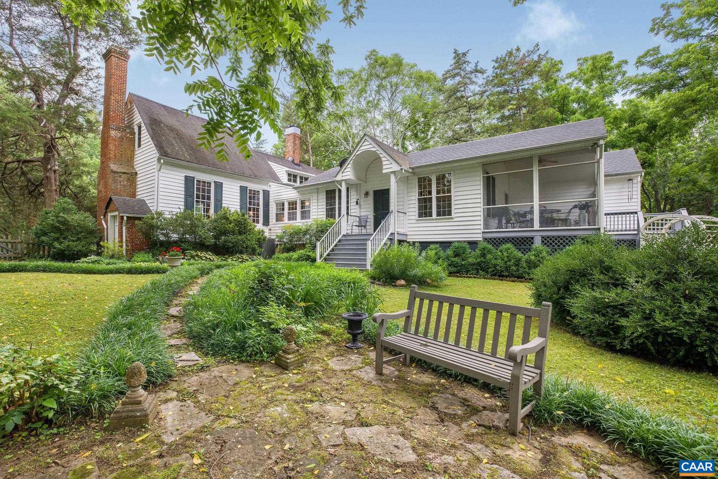 3665 Old River Trl Property Photo 3