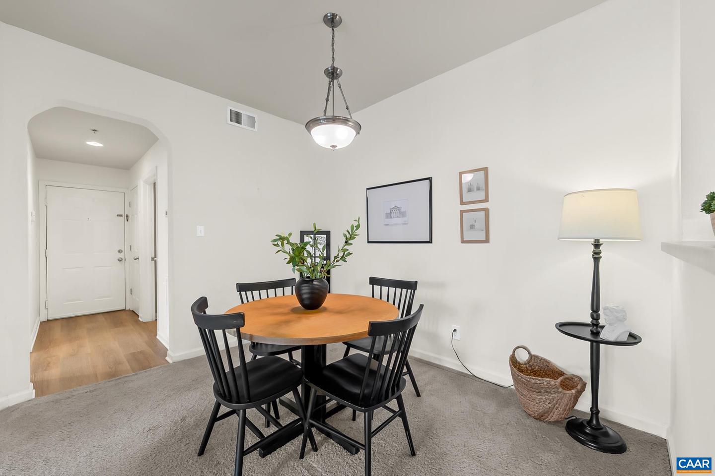 280 Riverbend Dr #2b Property Photo 10
