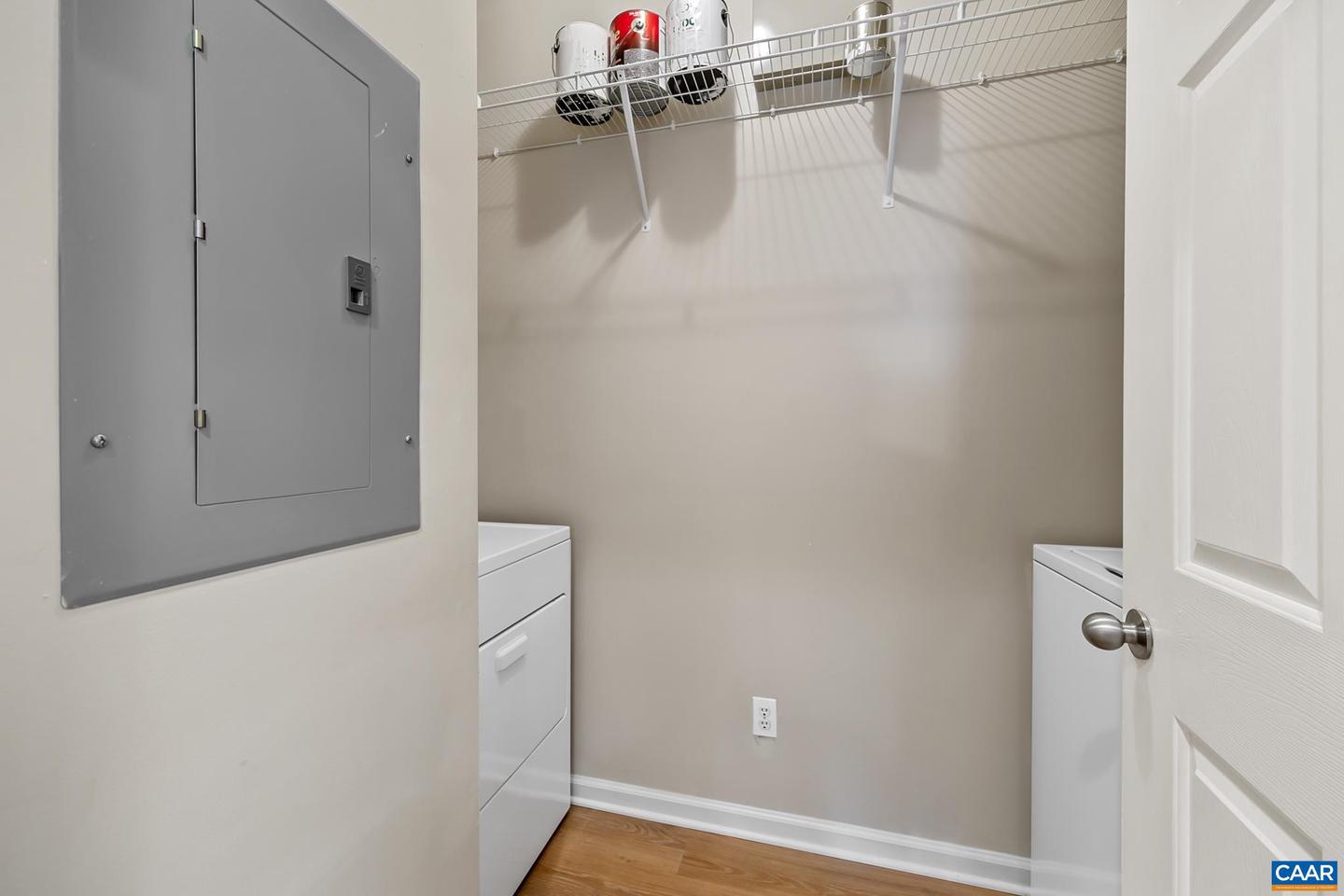 280 Riverbend Dr #2b Property Photo 16