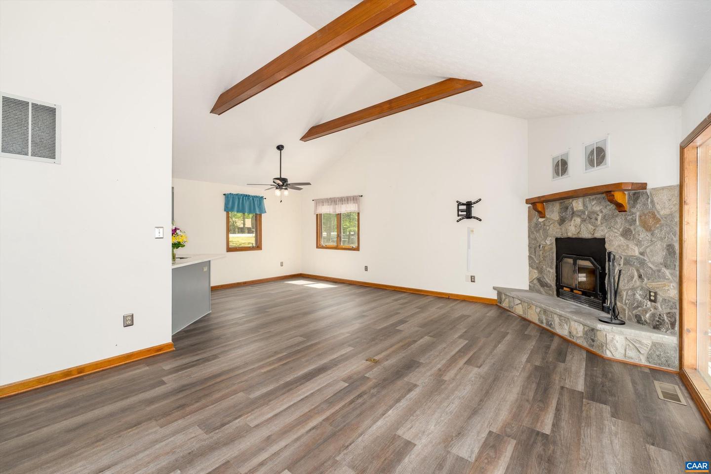 4 Nutwood Cir Property Photo 21