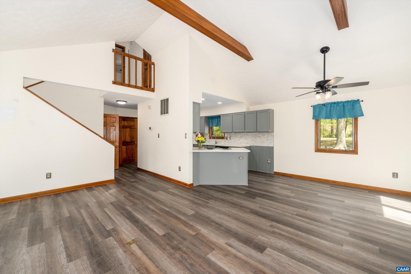 4 Nutwood Cir Property Photo 23