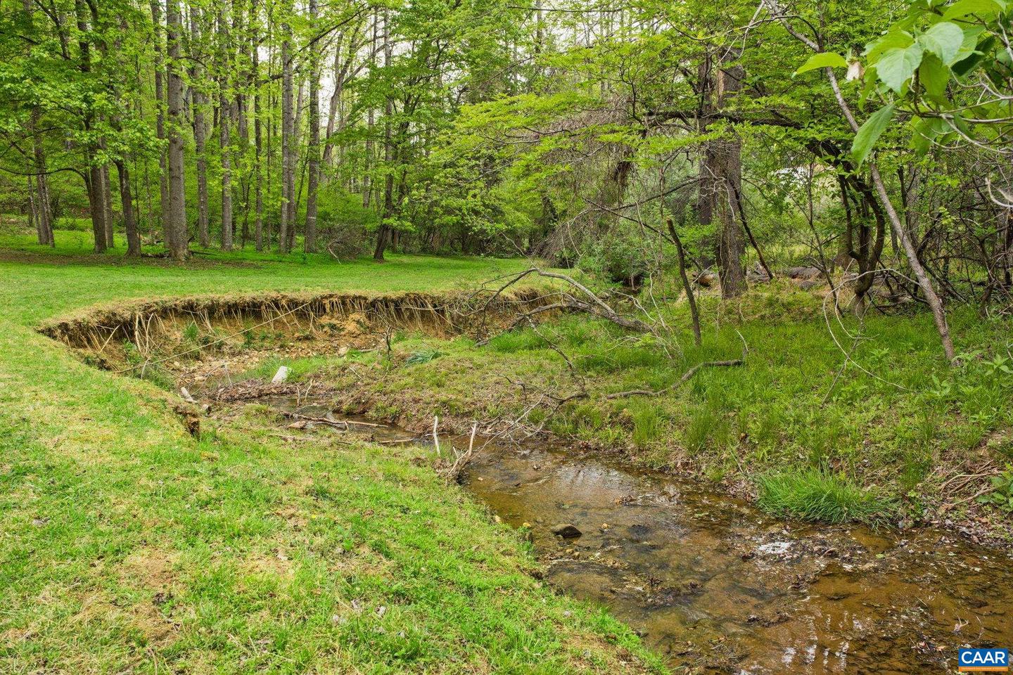 1680 Craigs Store Rd Property Photo 4