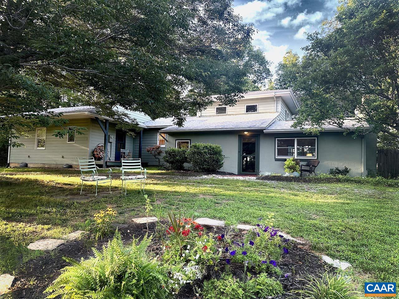 4177 Rolling Rd Property Photo 1