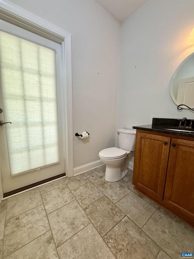 1025 E Pelham Dr Property Photo 13