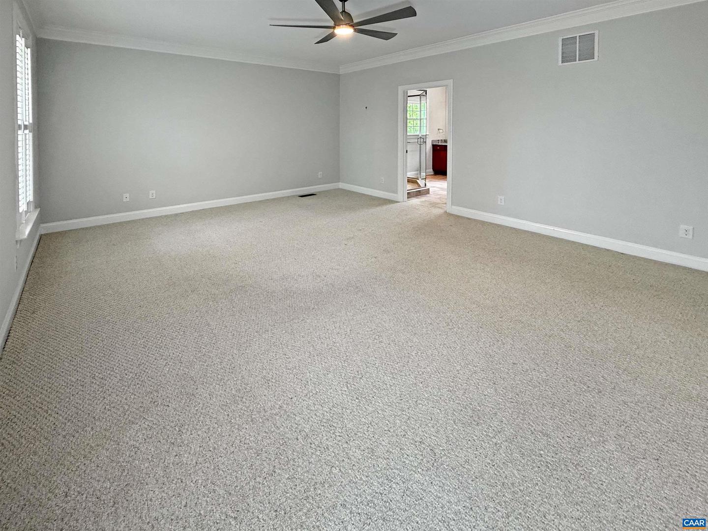 1025 E Pelham Dr Property Photo 18