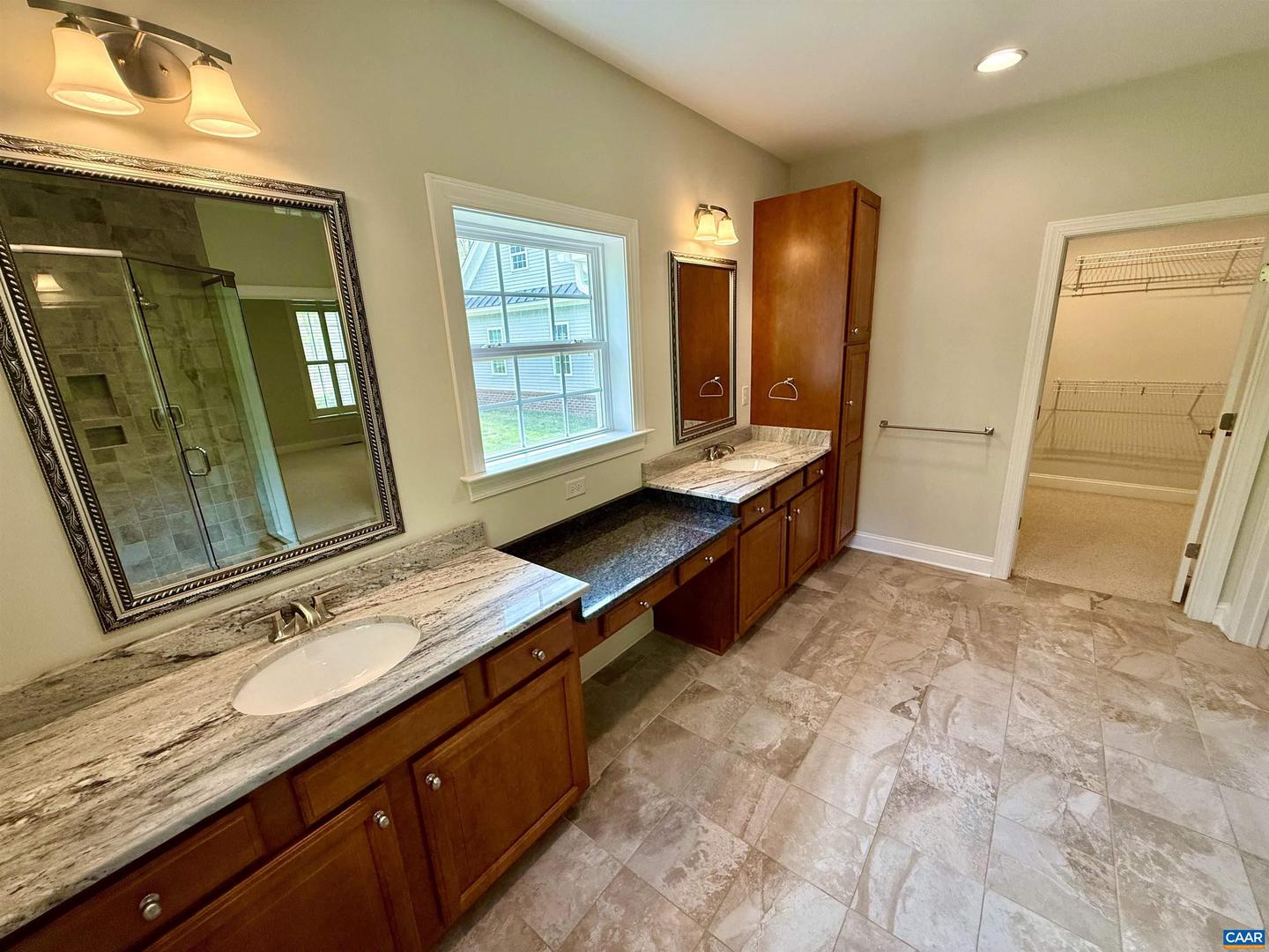 1025 E Pelham Dr Property Photo 21