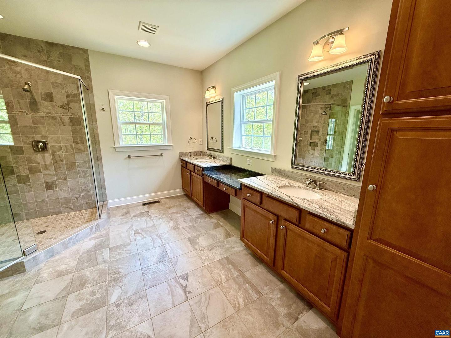 1025 E Pelham Dr Property Photo 22