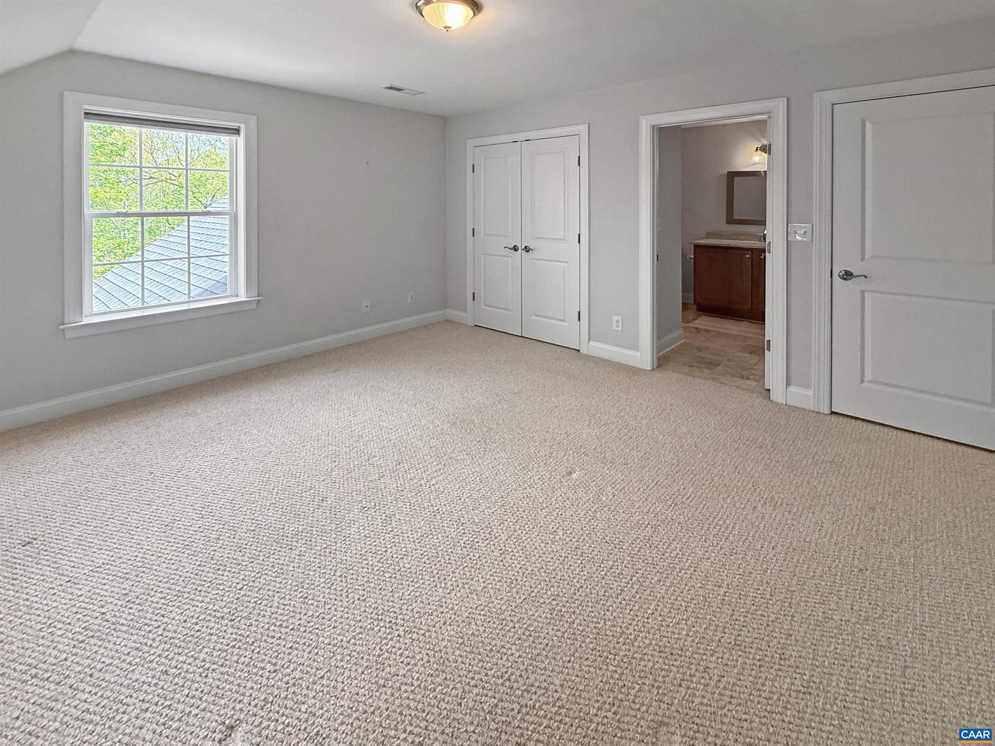 1025 E Pelham Dr Property Photo 32