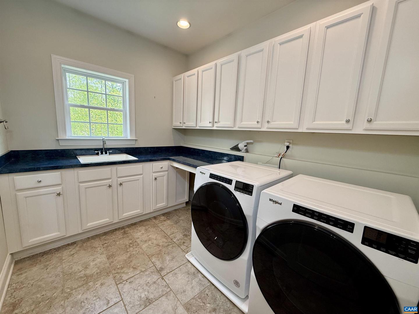 1025 E Pelham Dr Property Photo 40