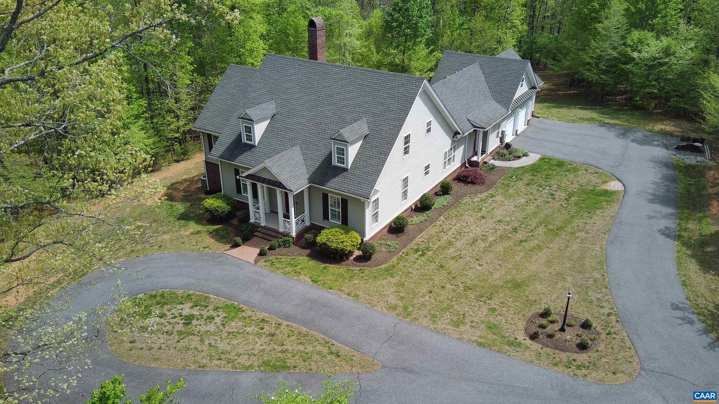 1025 E Pelham Dr Property Photo 47