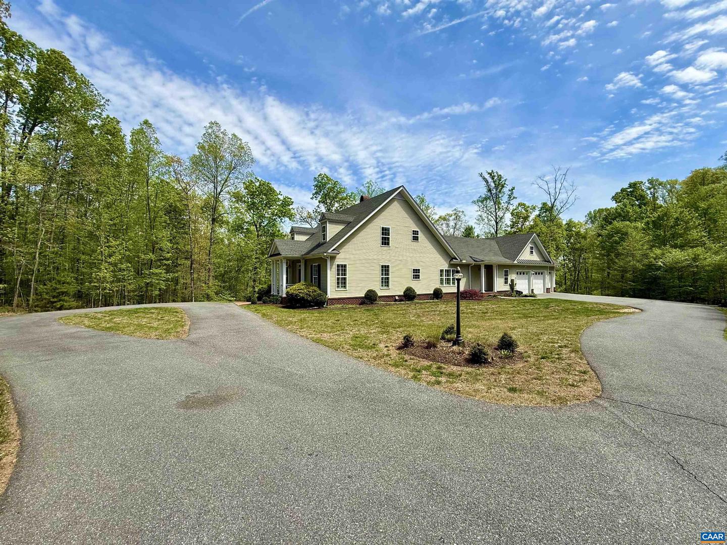 1025 E Pelham Dr Property Photo 49