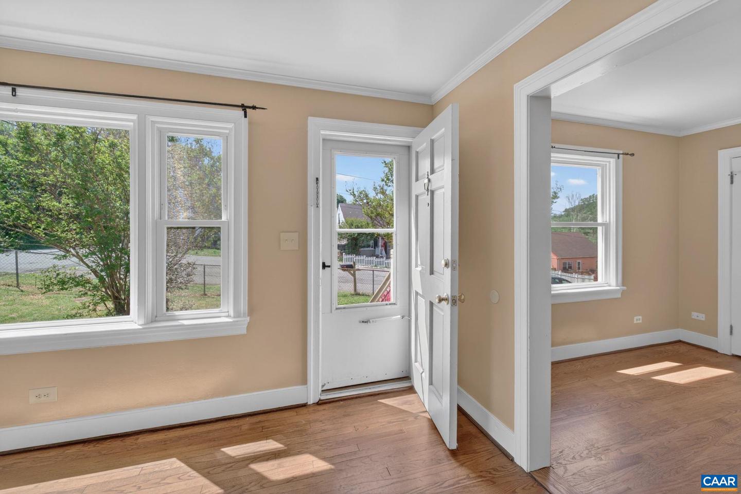 511 Stonehenge Ave Property Photo 4