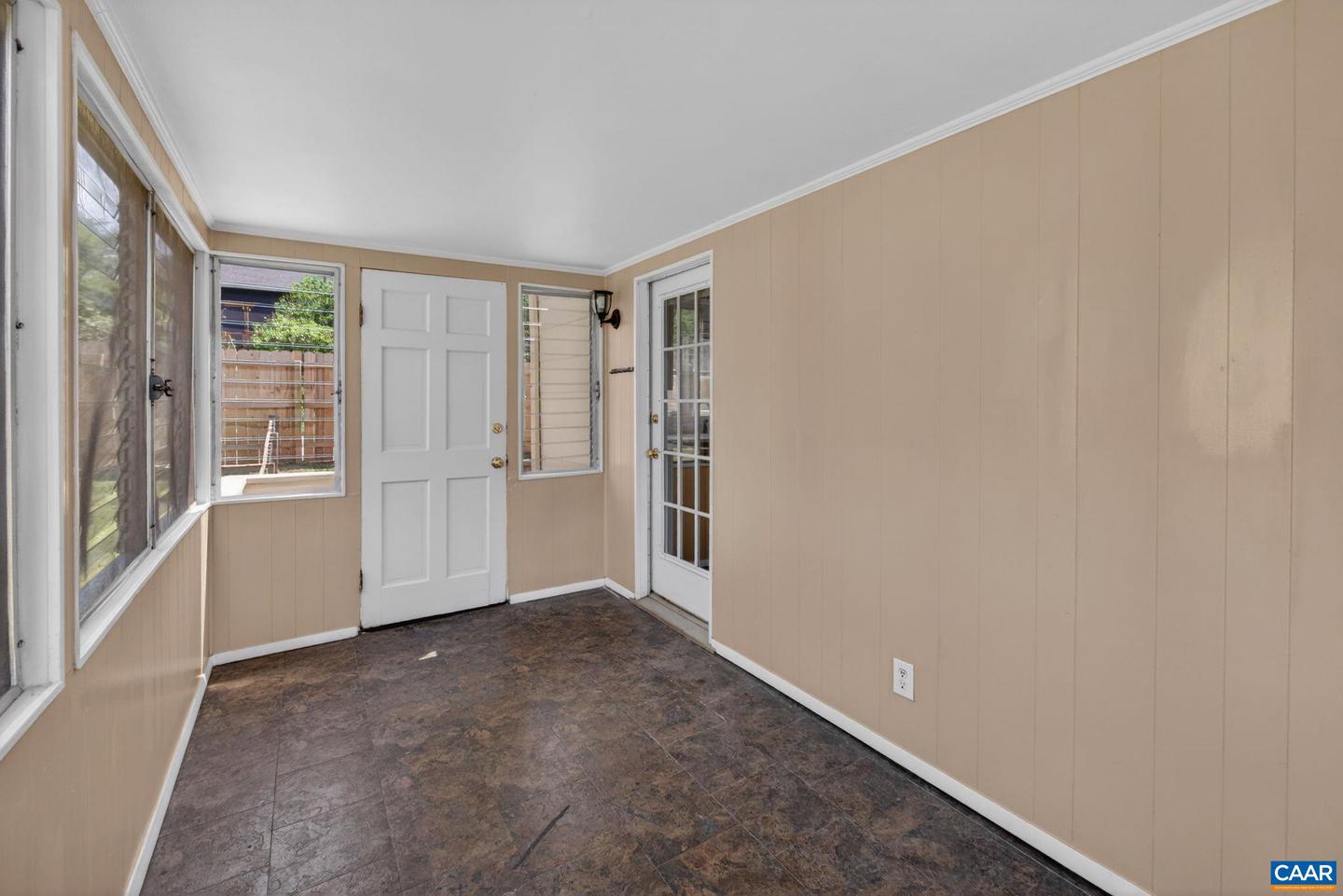 511 Stonehenge Ave Property Photo 22