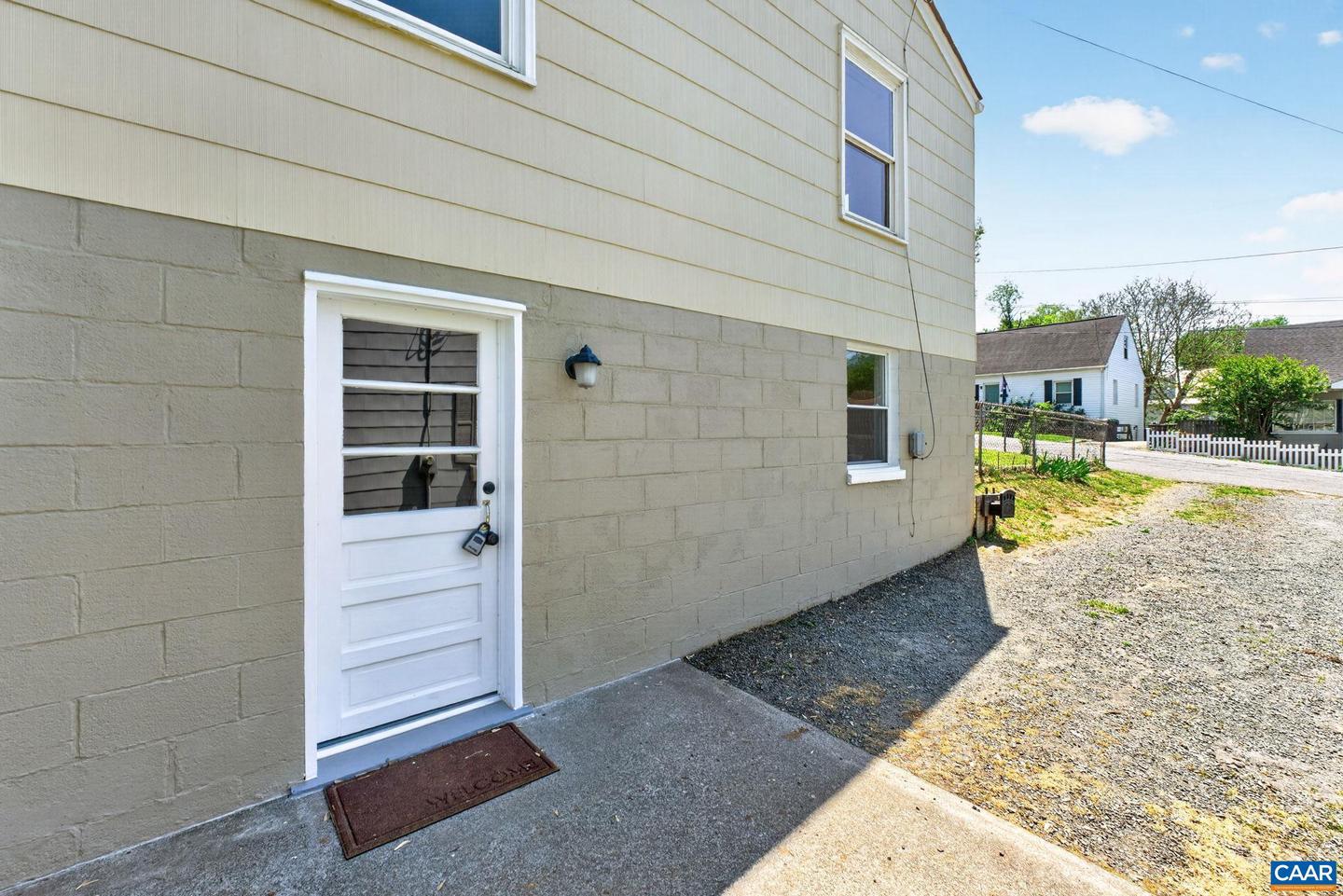 511 Stonehenge Ave Property Photo 23