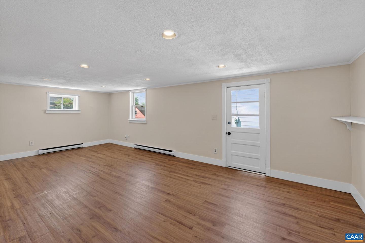 511 Stonehenge Ave Property Photo 24