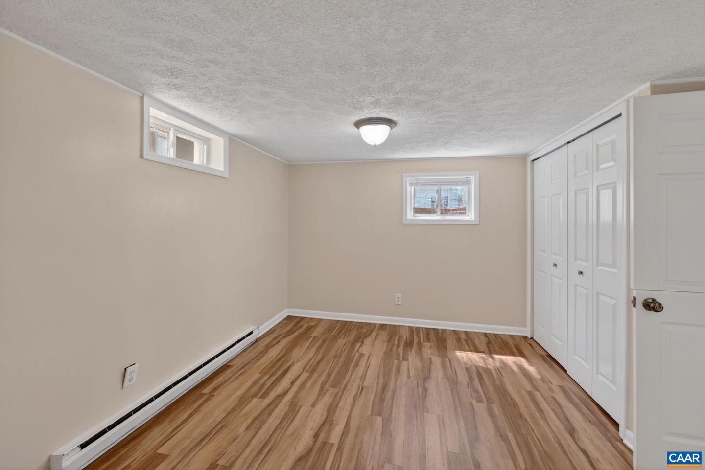 511 Stonehenge Ave Property Photo 32