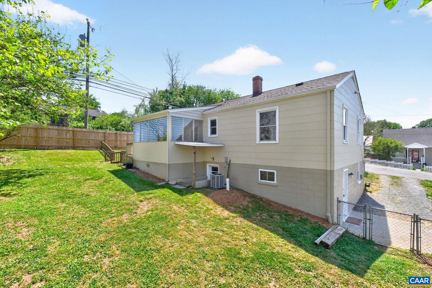 511 Stonehenge Ave Property Photo 35