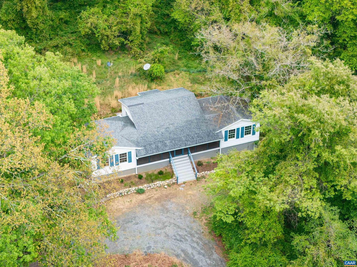 2068 Lakeside Dr Property Photo 37