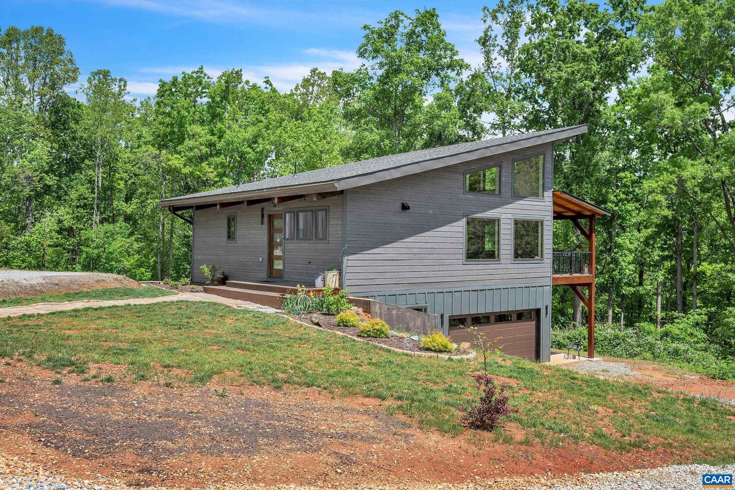 2032 Turkey Mountain Rd Property Photo 3