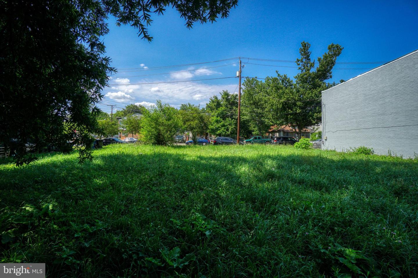 Foote St Ne Property Photo 3