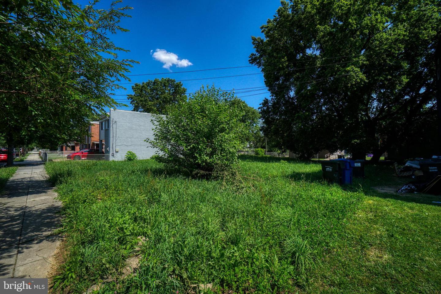 Foote St Ne Property Photo 12