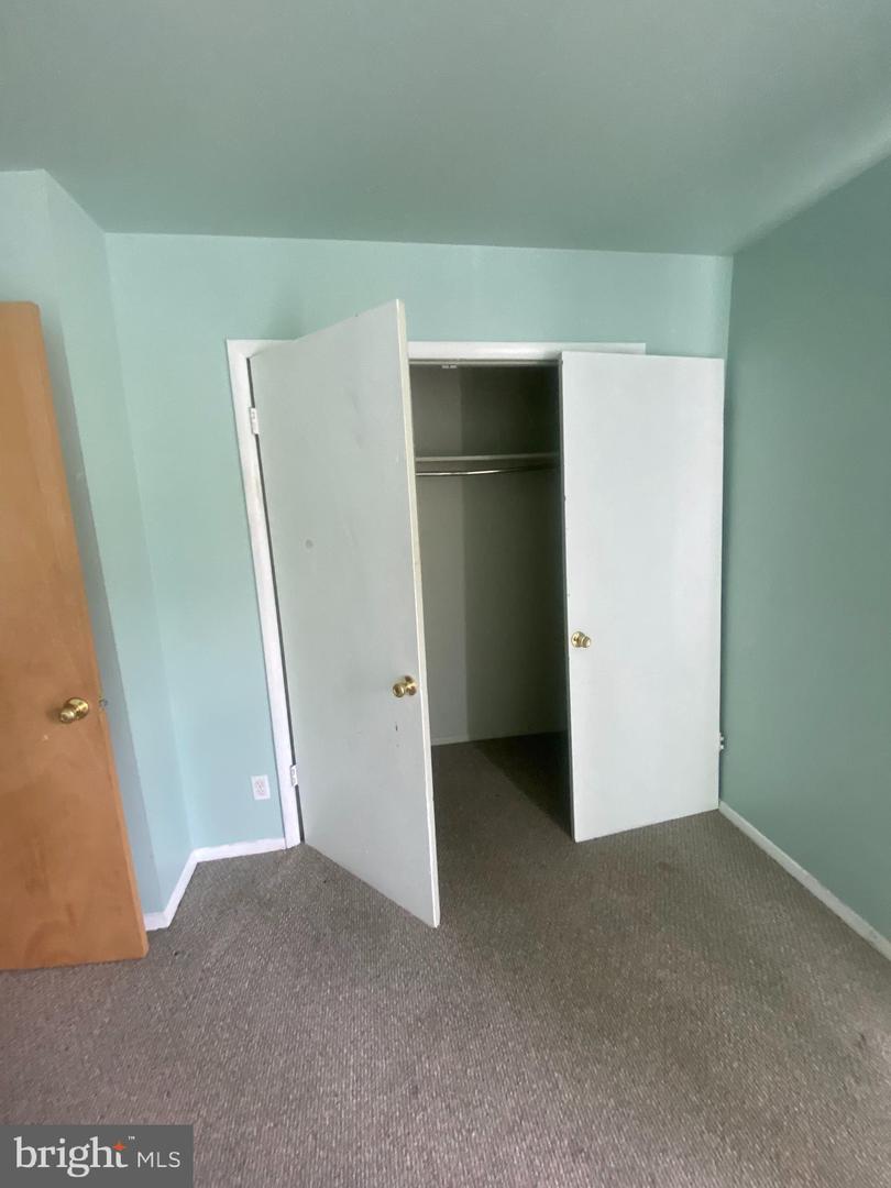 5500 Foote St Ne Property Photo 6
