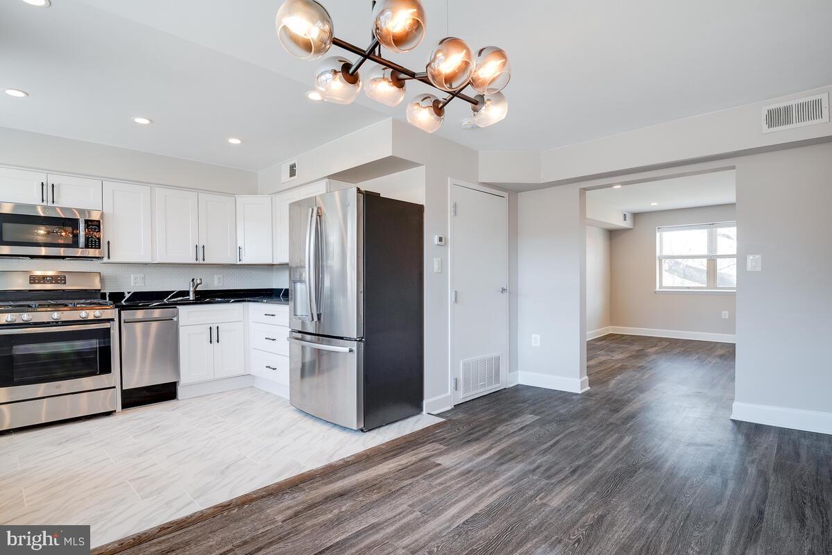 2647 Birney Pl Se #201 Property Photo 4