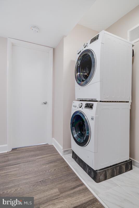 2647 Birney Pl Se #201 Property Photo 5