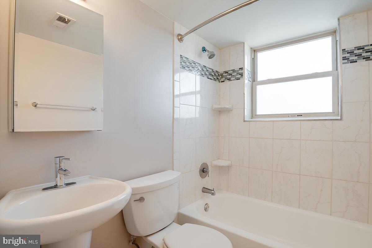 2647 Birney Pl Se #201 Property Photo 22