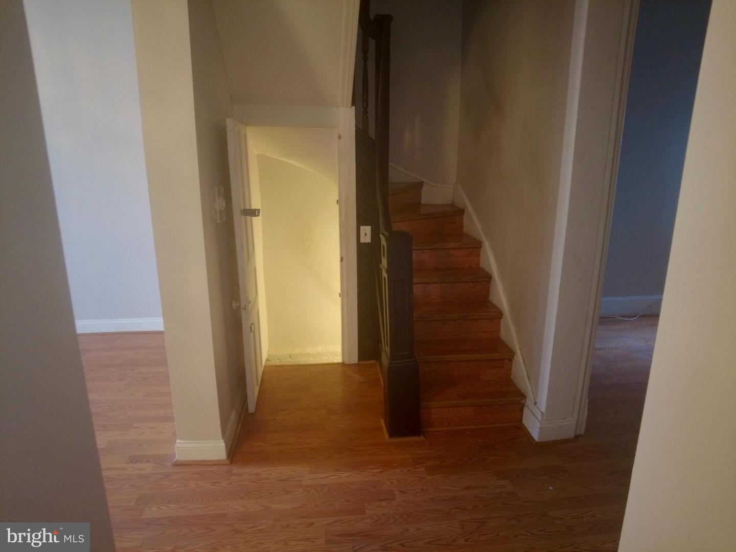 1004 K St Ne Property Photo 4