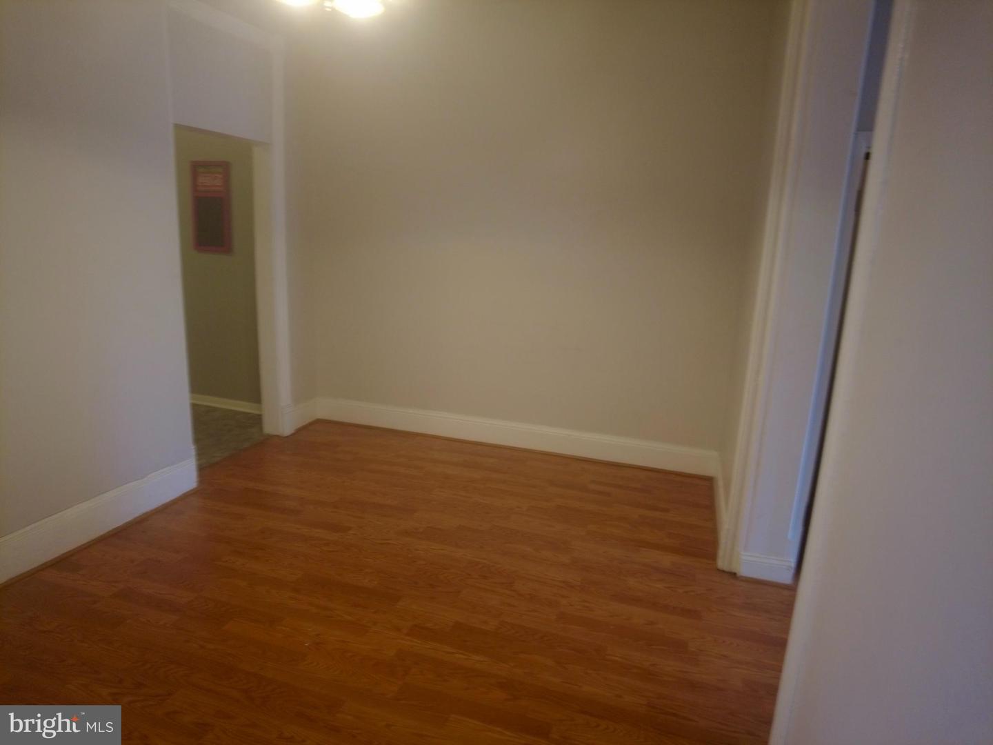 1004 K St Ne Property Photo 8
