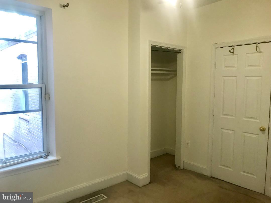 824 7th St Ne Property Photo 8