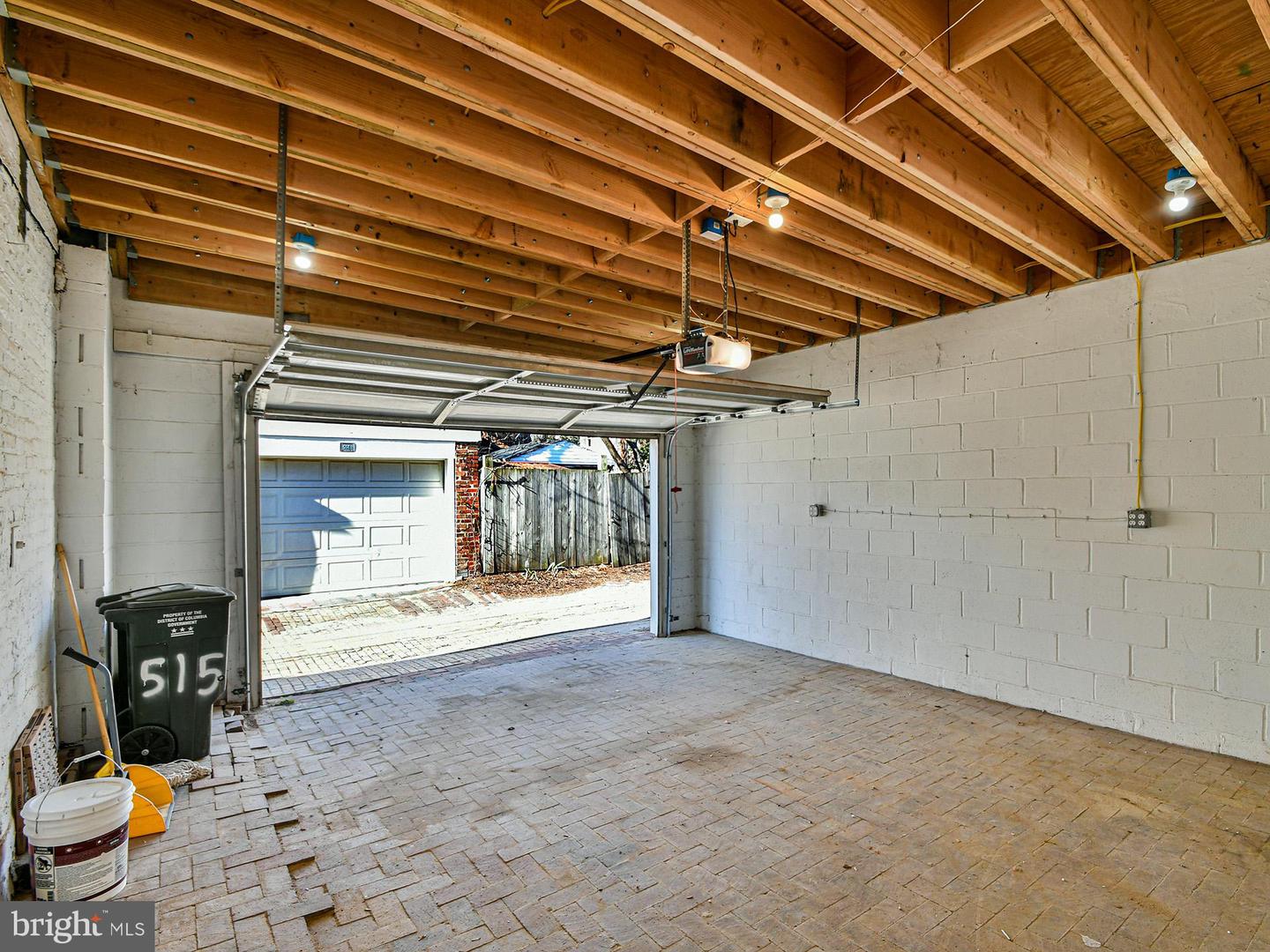 515 11th St Se Property Photo 17