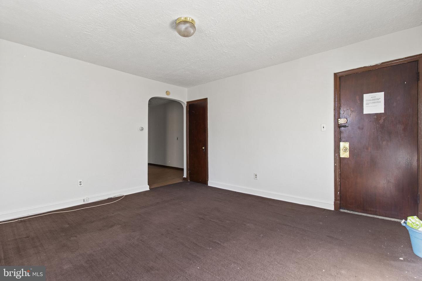 249 Newcomb St Se Property Photo 3