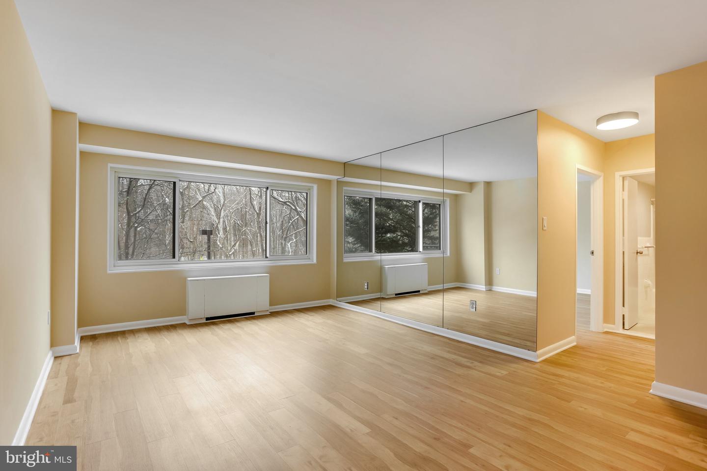 4201 Cathedral Ave Nw #212e Property Photo 24