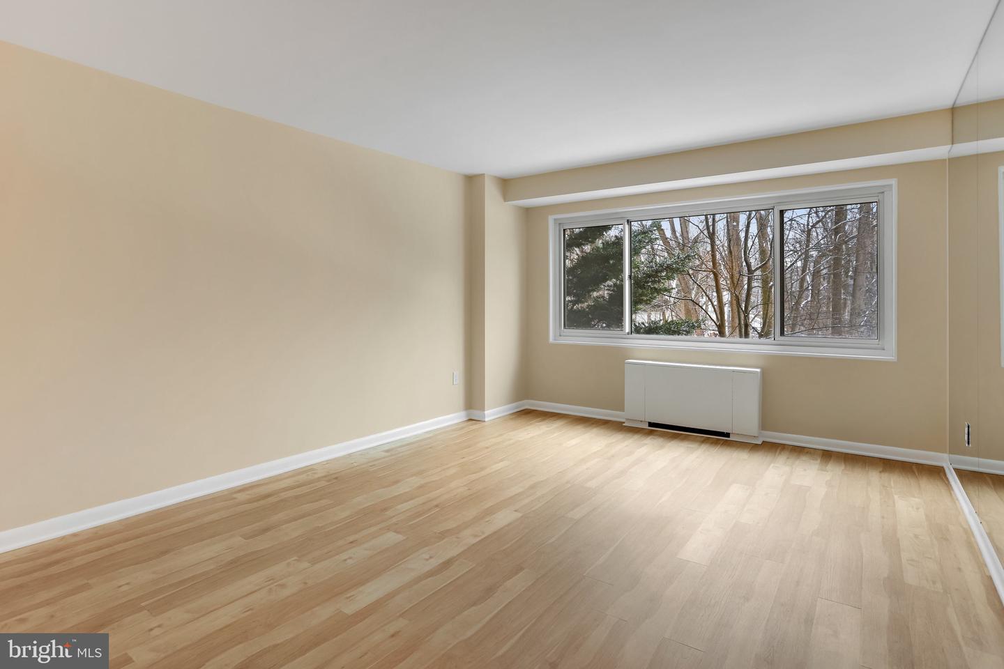 4201 Cathedral Ave Nw #212e Property Photo 26