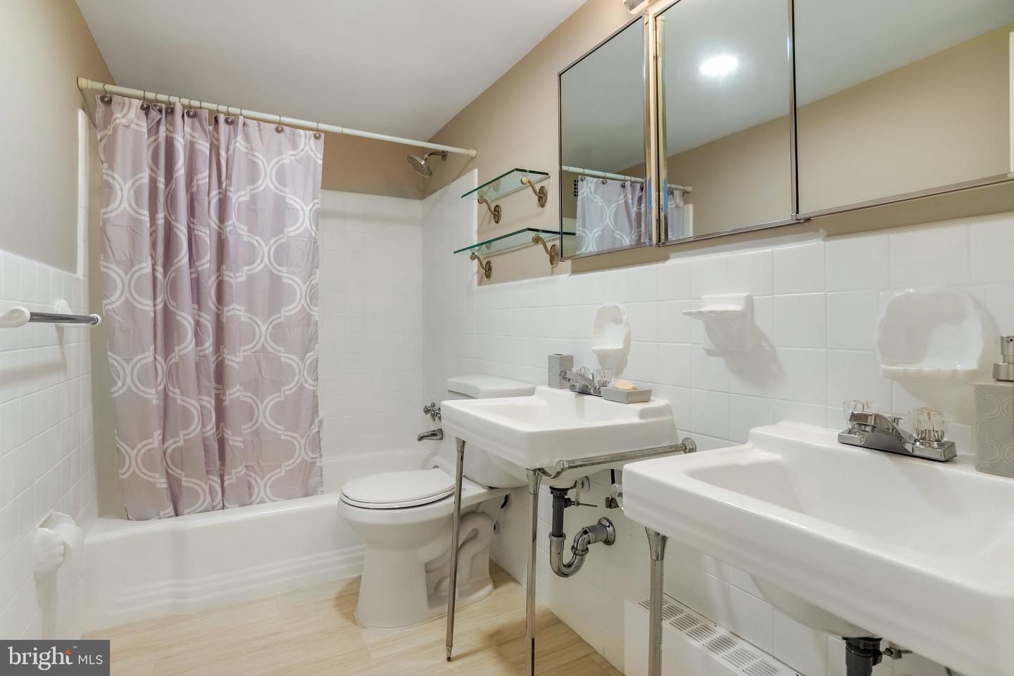 4201 Cathedral Ave Nw #212e Property Photo 37