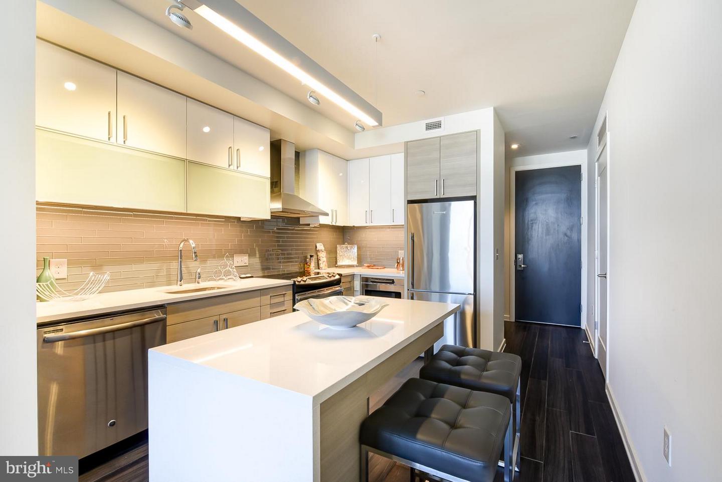 800 New Jersey Ave Se #studio Interior Unit Property Photo 2