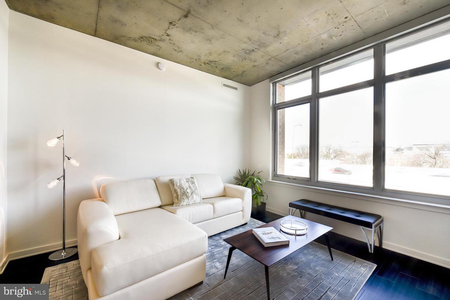 800 New Jersey Ave Se #studio Interior Unit Property Photo 4