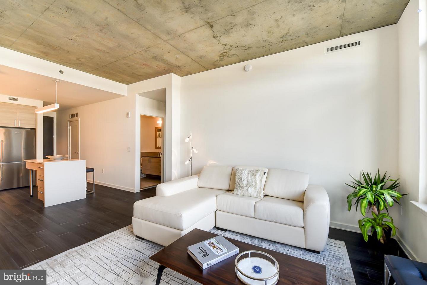 800 New Jersey Ave Se #studio Interior Unit Property Photo 5