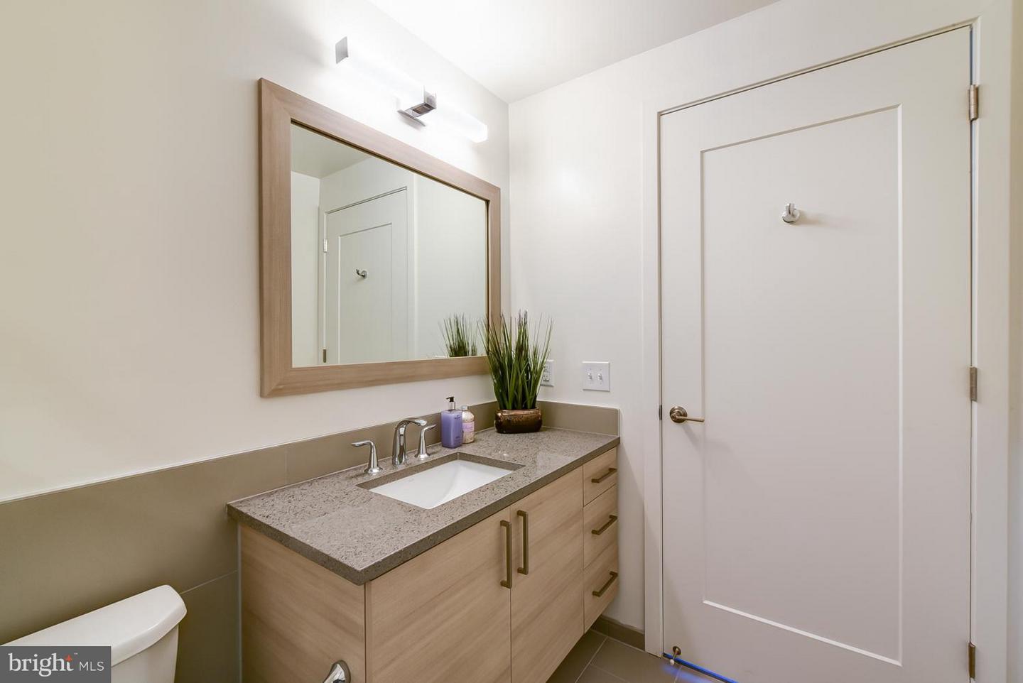 800 New Jersey Ave Se #studio Interior Unit Property Photo 8