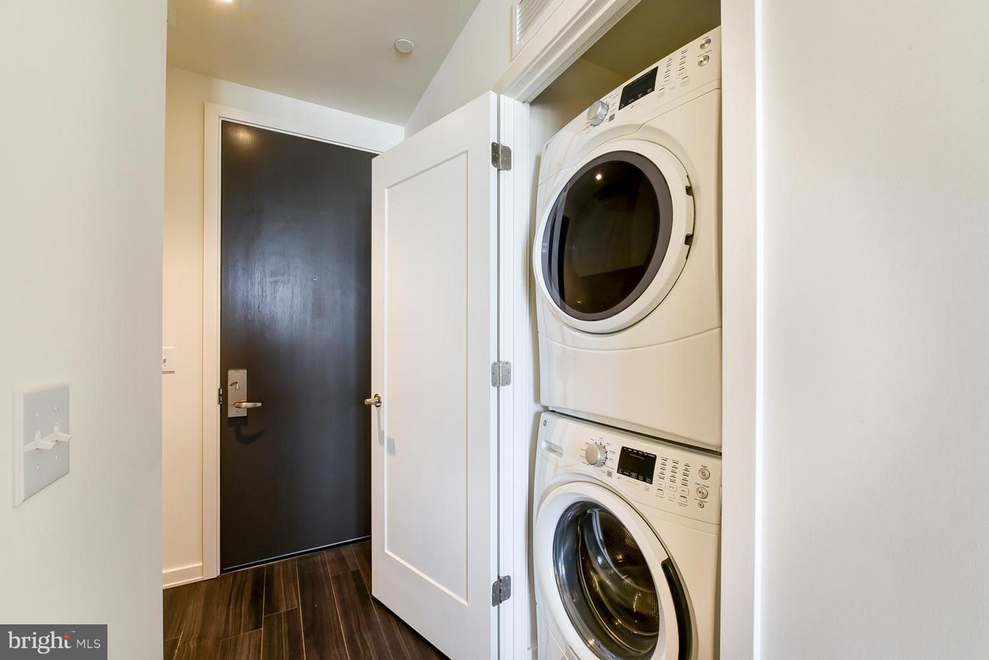 800 New Jersey Ave Se #studio Interior Unit Property Photo 12
