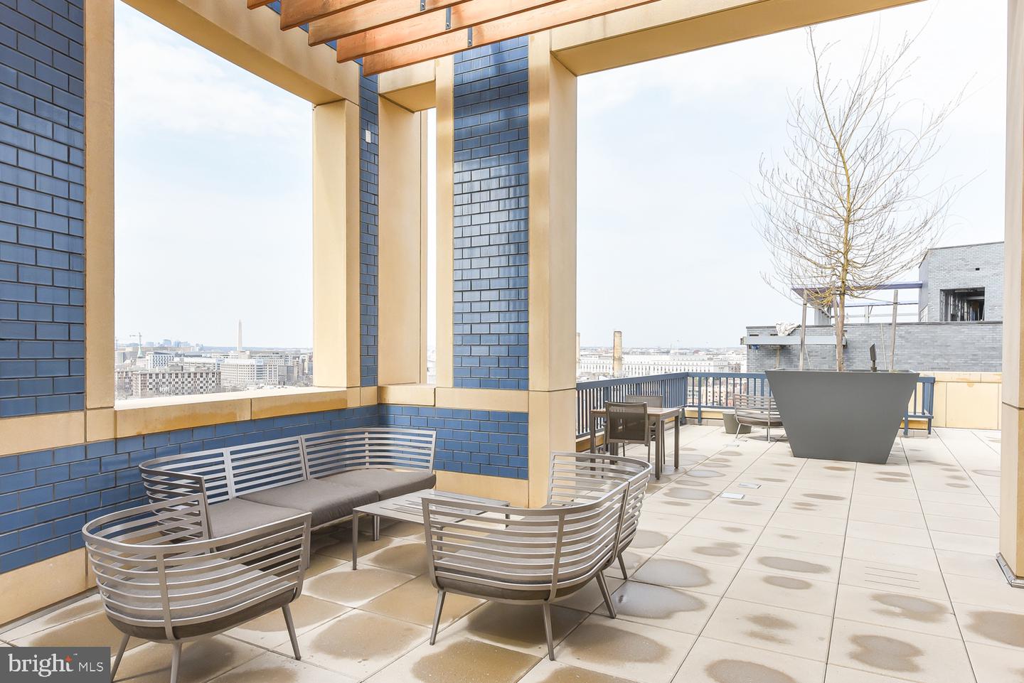 880 New Jersey Ave Se #studio Interior Unit Property Photo 19