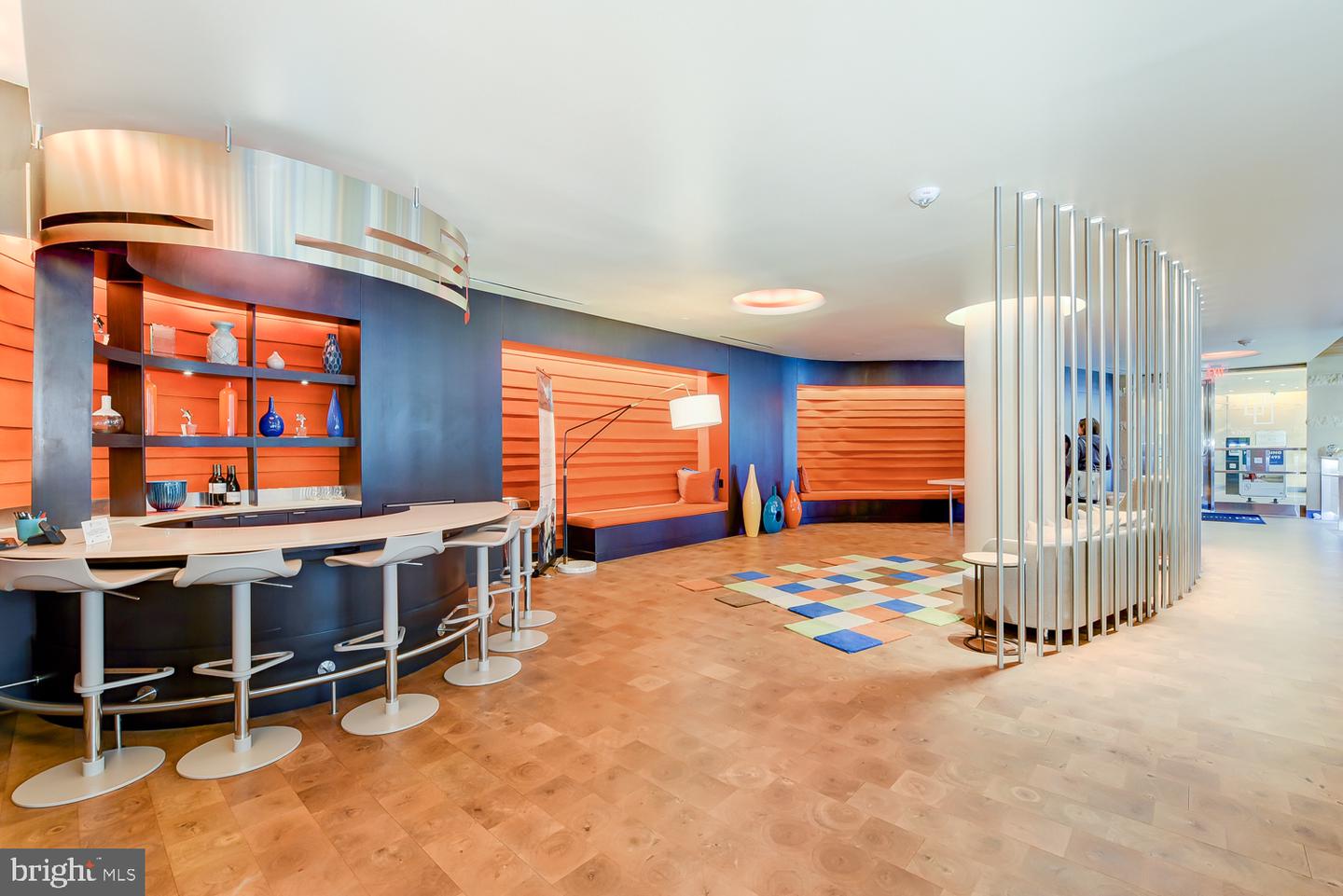 880 New Jersey Ave Se #1 Br Interior Unit Property Photo 19