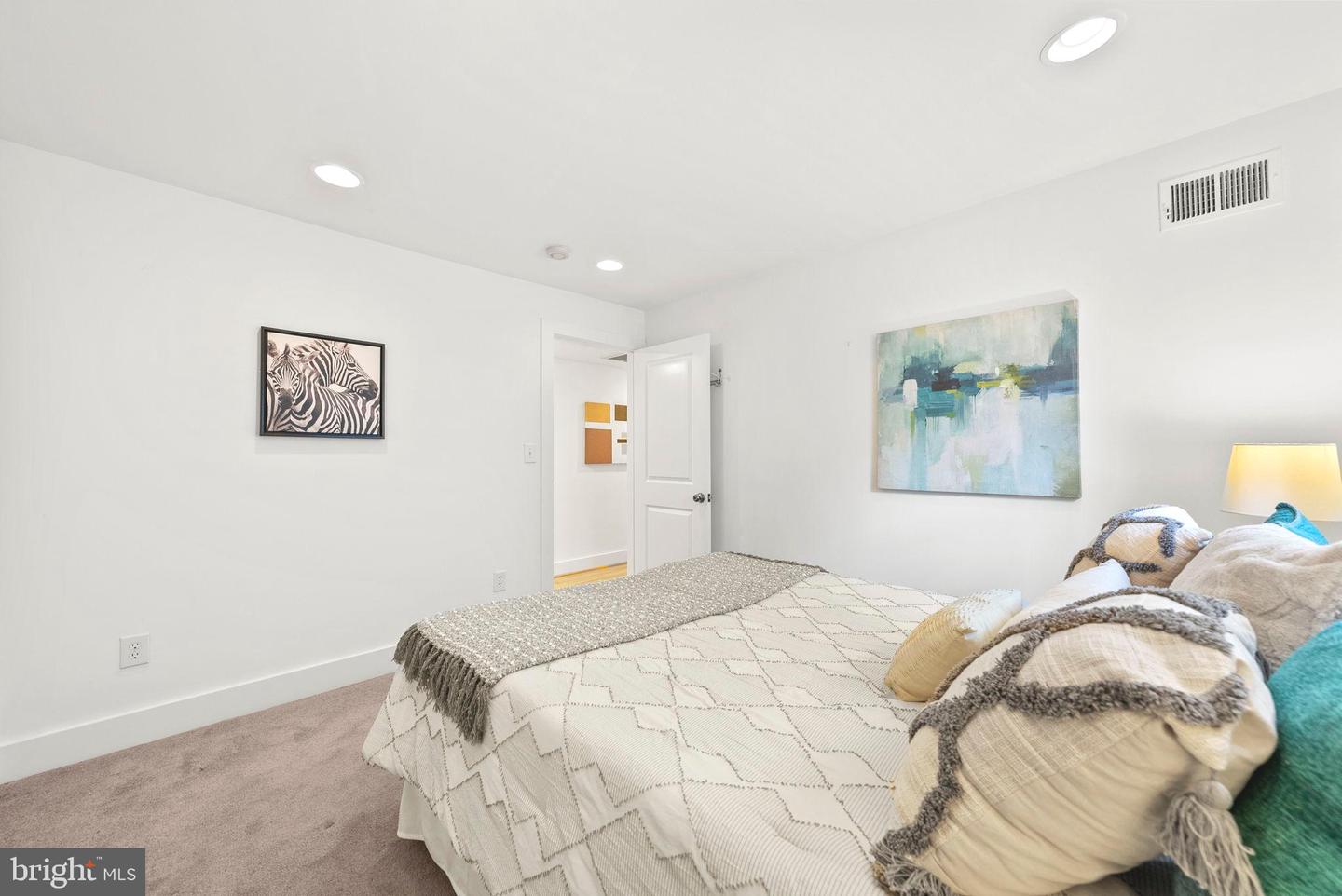 77 U St Nw #2 Property Photo 10