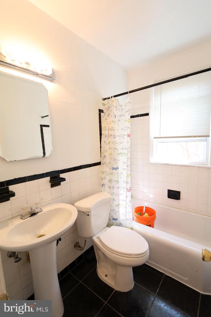 514-516 44th St Ne Property Photo 10